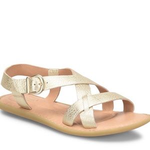 NWT Born Ruben Gold Leather Sandals Size 8